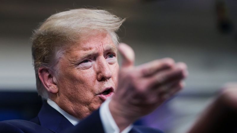 Trump'ın Twitter hesabı askıya alınabilir