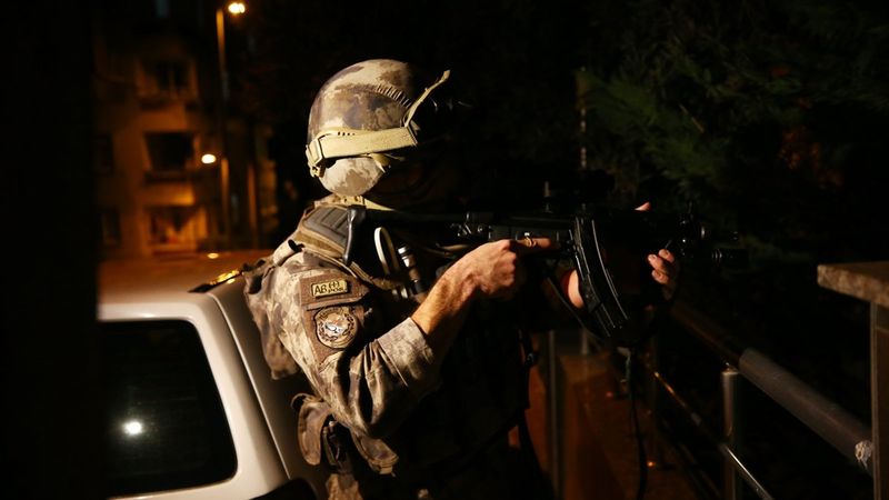 Şanlıurfa merkezli 3 ilde terör örgütü DEAŞ operasyonu