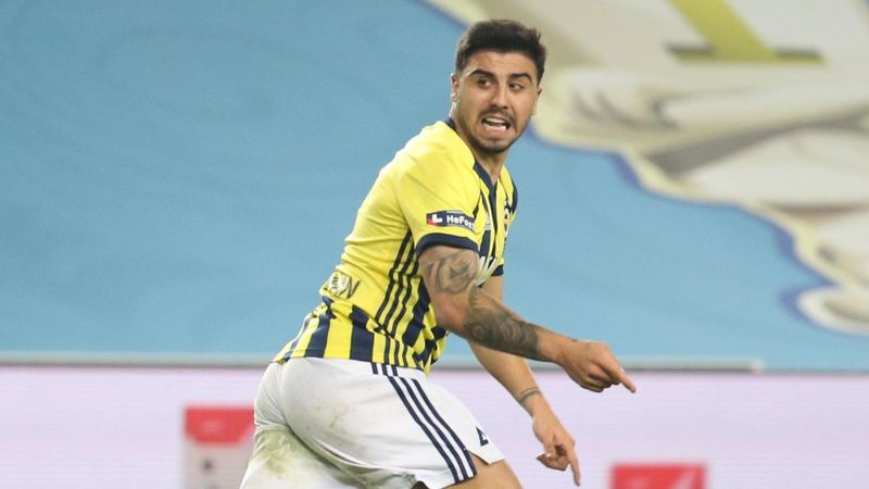 Milan, Ozan Tufan'ı yakından takip ediyor