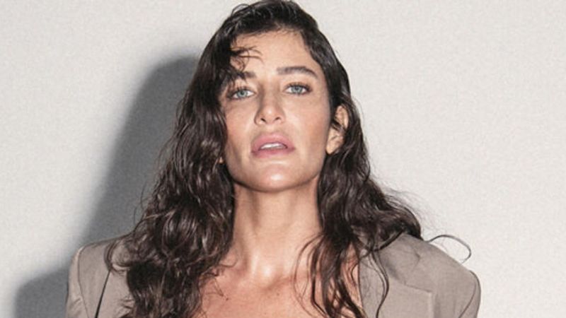 Berrak Tüzünataç, nasıl bir aşk istediğini anlattı