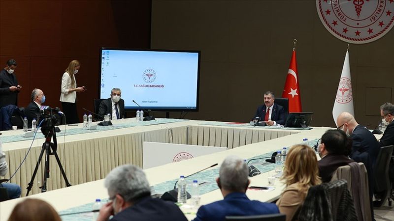 Fahrettin Koca'dan Bilim Kurulu sonrası açıklama