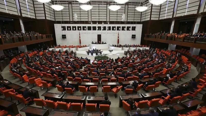 Seçim Kanunu Meclis'te kabul edildi