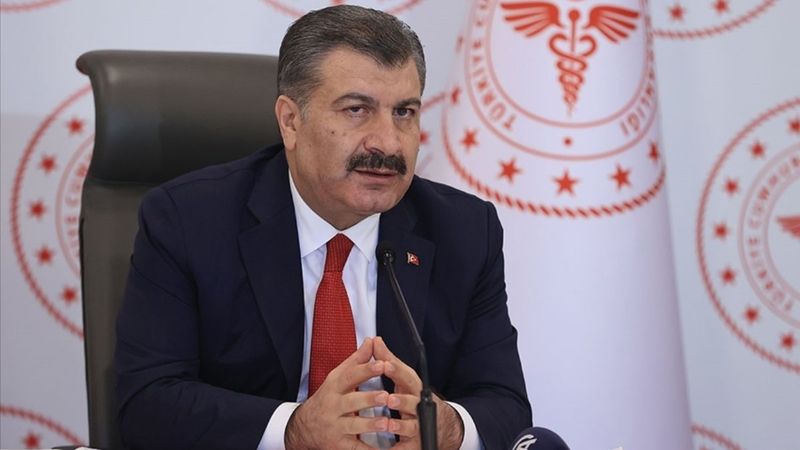 Bakan Koca: Ambulanslarımız acil vakalara en geç 10 dakikada ulaşıyor