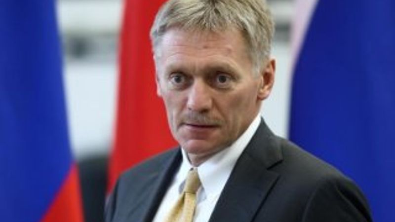 Korona, Kremlin'e sıçradı