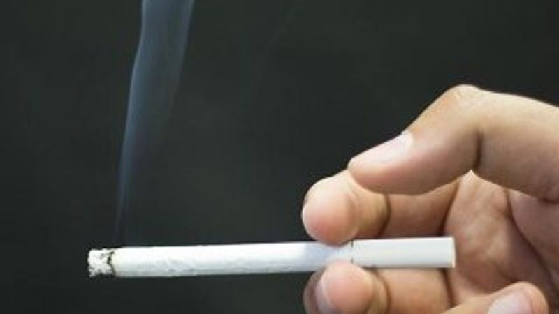 Sigara içenler tek nefeste 4 bin zehir çekiyor
