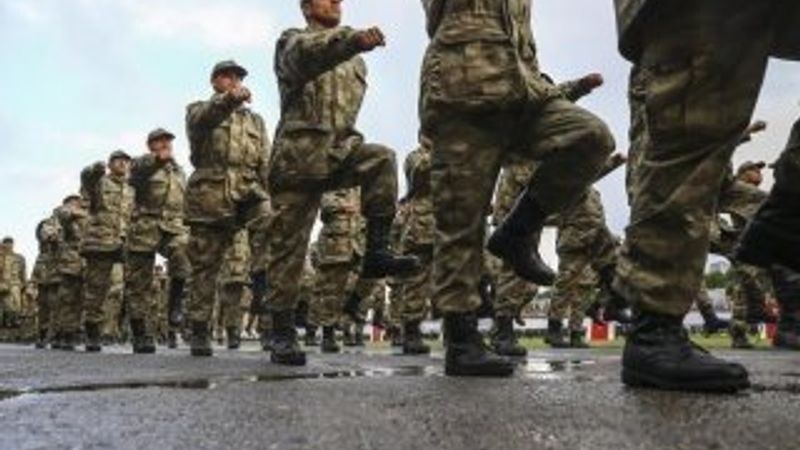 Yeni askerlik sistemi önümüzdeki cuma Meclis'ten geçecek