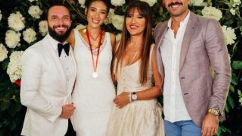 Demet Akalın saatin parasını aldı