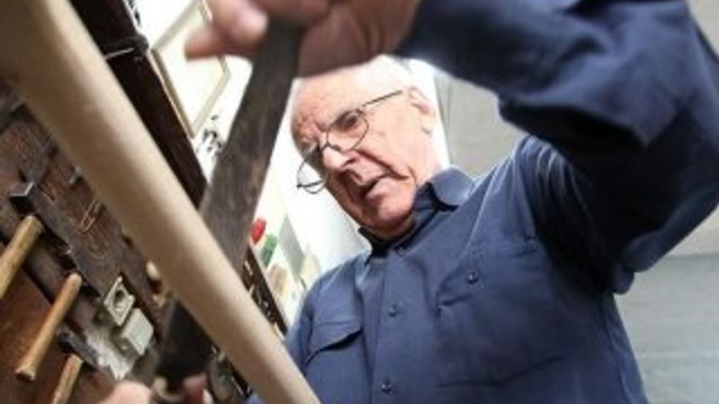 Manisa'da at arabaları Faik Usta'nın elinden çıkıyor