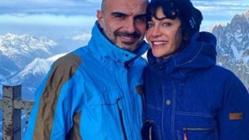 Berrak Tüzünataç'tan Burcu Esmersoy açıklaması