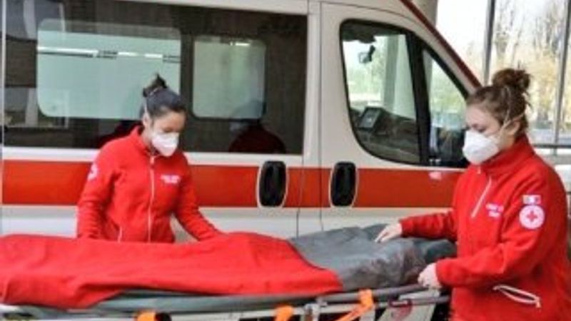 İtalya'da koronavirüs nedeniyle 27 kişi daha öldü
