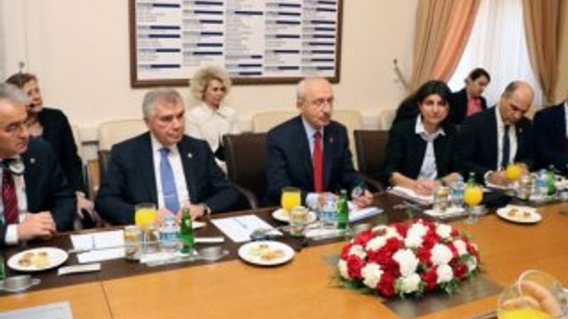 Kılıçdaroğlu: Türkiye AB'den uzaklaştı