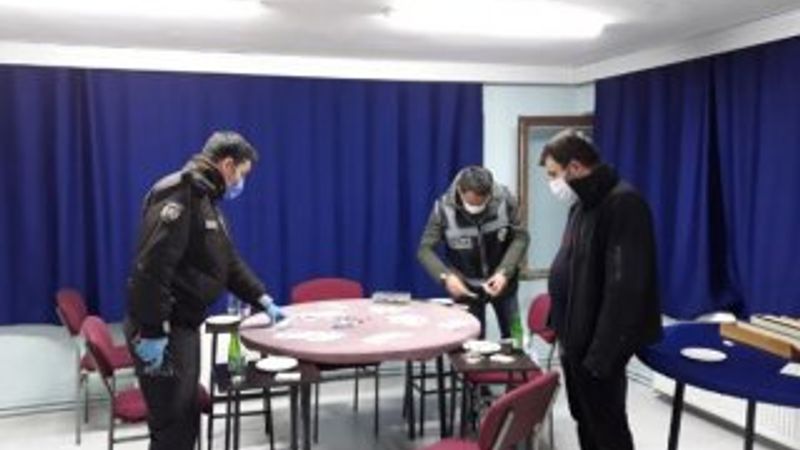Kırıkkale'de kumar oynayan 28 kişiye 88 bin lira ceza