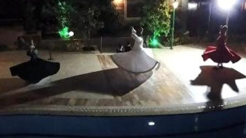 Yönetimden site sakinlerine Kuran-ı Kerim dinletisi