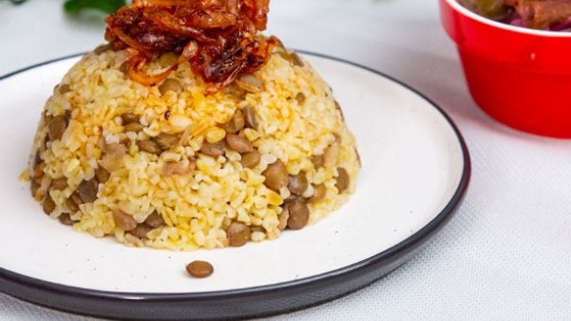 Bu tarif bir başka: Mercimekli bulgur pilavı #evdepişir