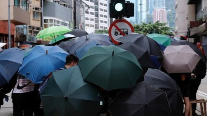 İngiltere, Hong Konglulara vatandaşlık verecek