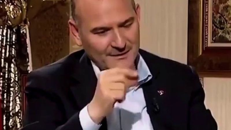 Süleyman Soylu, canlı yayında gözyaşlarını tutamadı
