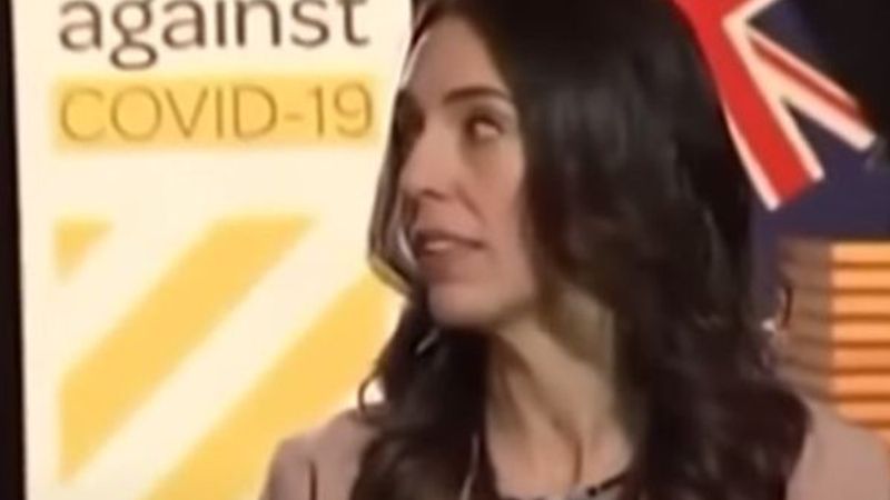 Yeni Zelanda Başbakanı, canlı yayında depreme yakalandı