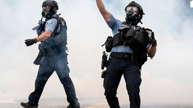 ABD’de binlerce kişi polis şiddetini protesto etti