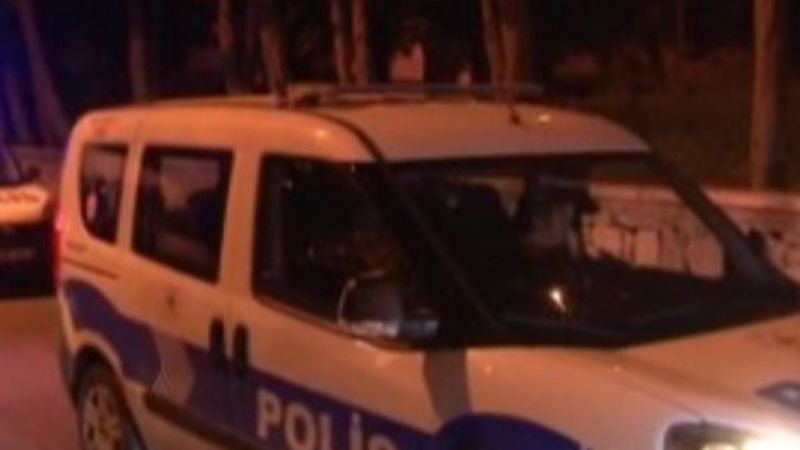 Pendik'te kimlik soran bekçilere saldırdılar