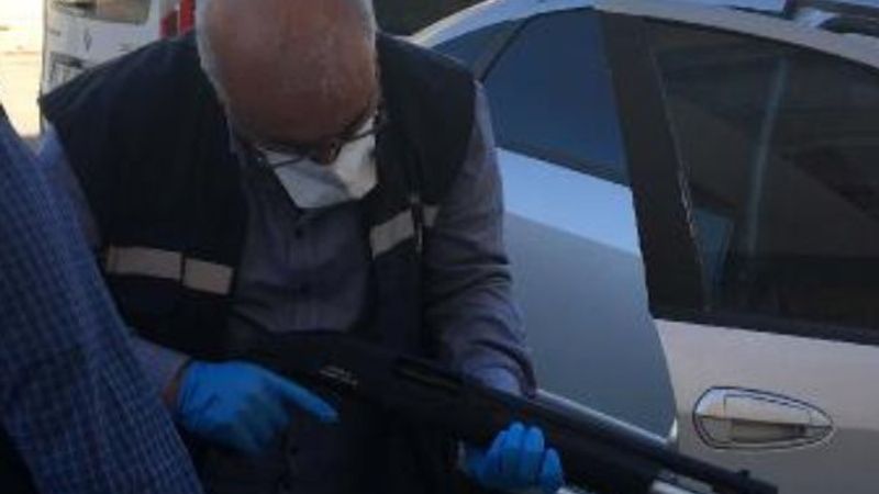 Konya'da, boşanma aşamasındaki eşini vurdu