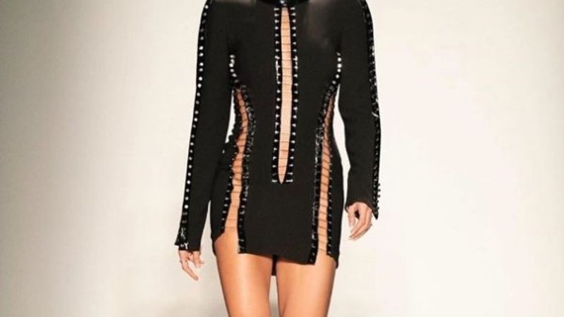 Çağla Şıkel, villasını satıyor