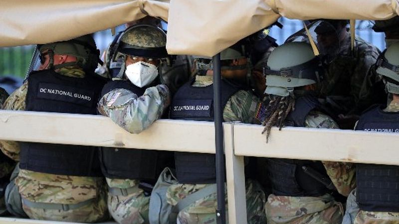 Beyaz Saray çevresine asker sevkiyatı