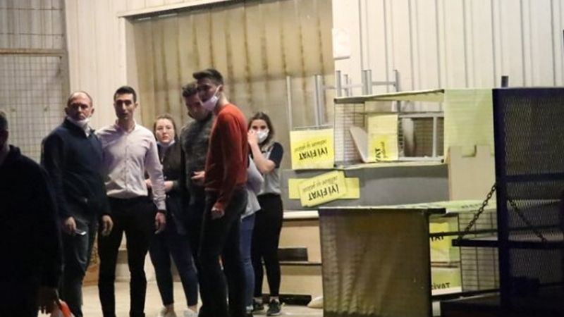 Isparta'da, tartıştığı eşini bıçakladı