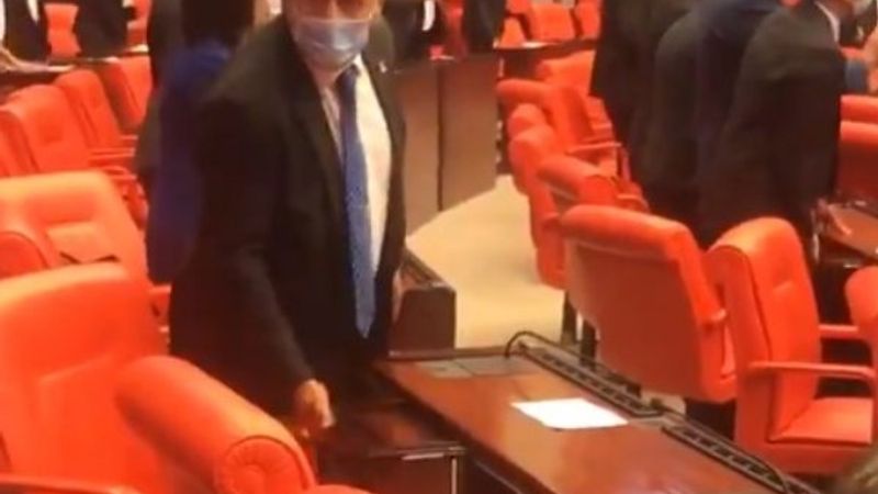 Meclis sıralarına zarar veren CHP'li vekil