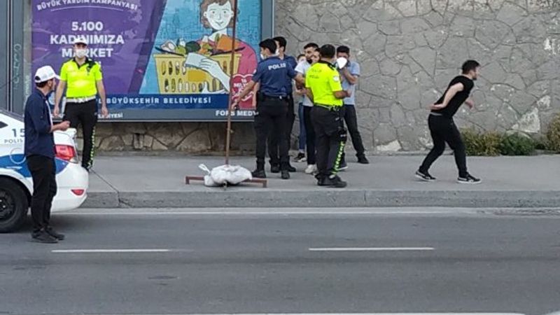 Bakırköy sahilinde, tuvalet sırasında kavga çıktı