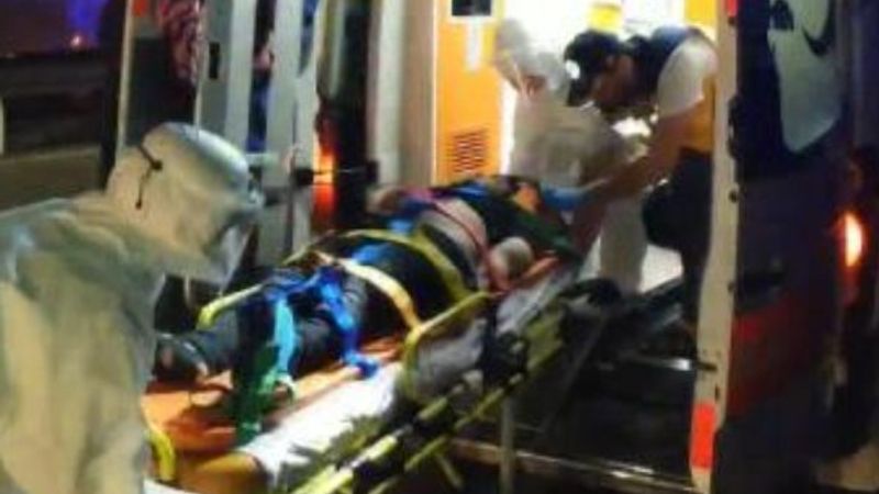 Arnavutköy'de otomobil devrildi: 1 ölü 2 ağır yaralı