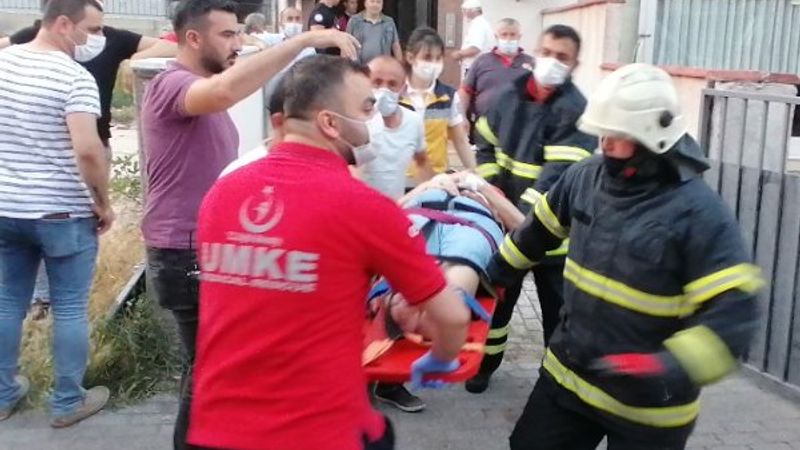 Kocaeli'de annesini darbederek rehin aldı