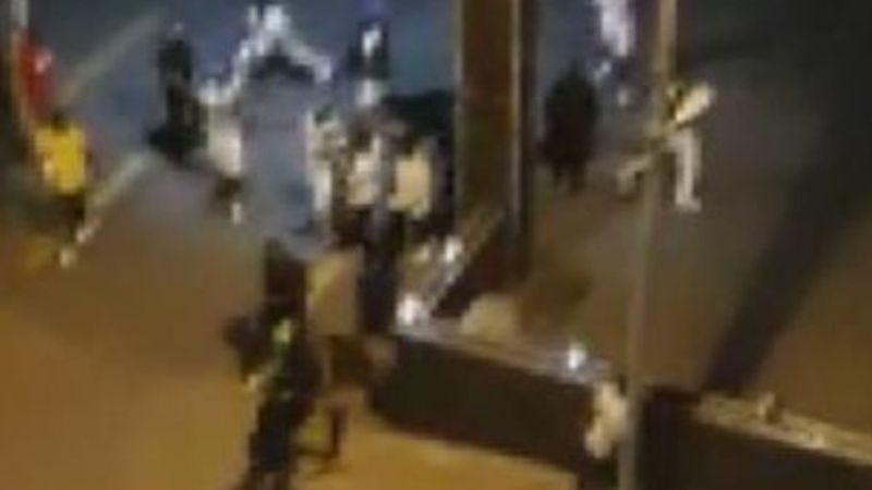 Avcılar'da Nijeryalılar sokağı savaş alanına çevirdi