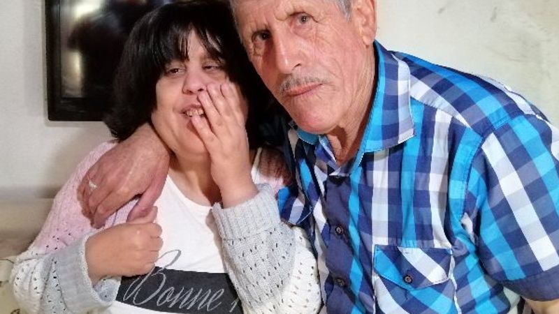 Amasya'da, iki kızına hem anne oldu hem de baba