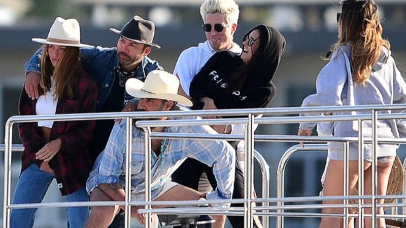 Leonardo DiCaprio, sevgilisinin doğum gününü kutladı