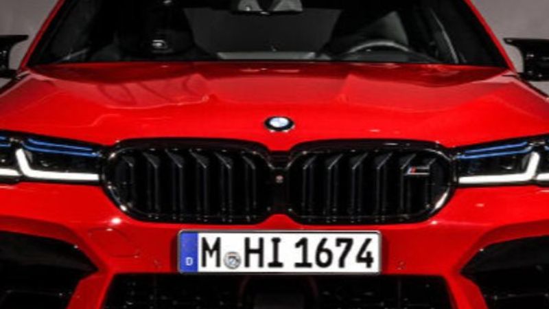 Yeni BMW M5'in görüntüleri ortaya çıktı