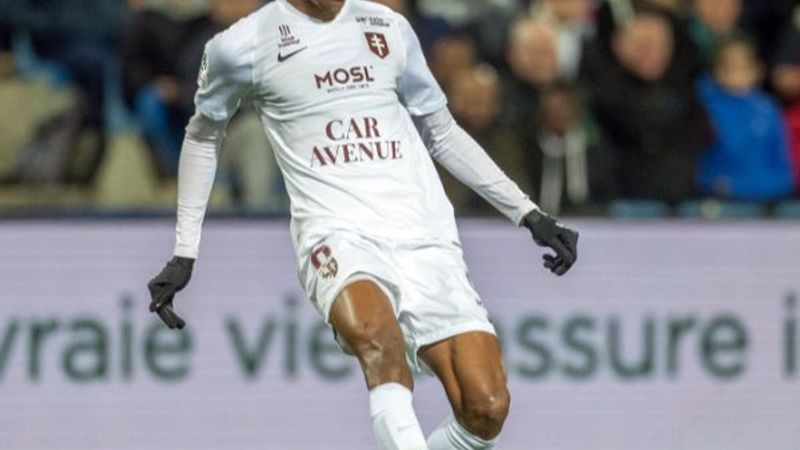 Galatasaray'dan Mamadou Fofana girişimi