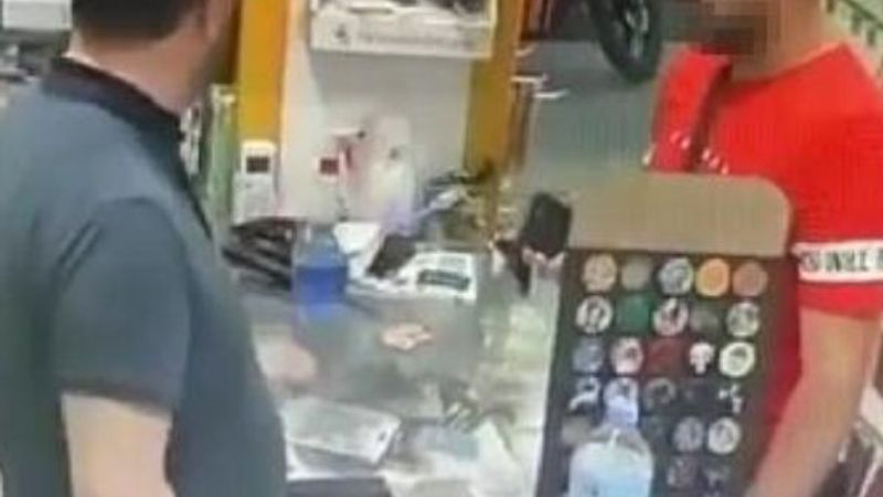 İzmir'de müşteri gibi girdiği dükkandan telefon çaldı