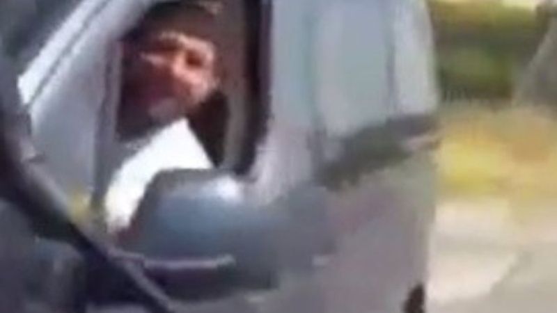 Mardin'de polis yolunu kaybeden adayı sınava yetiştirdi