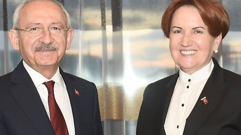 Muhalefet liderlerinden sosyal medya düzenlemesine tepki