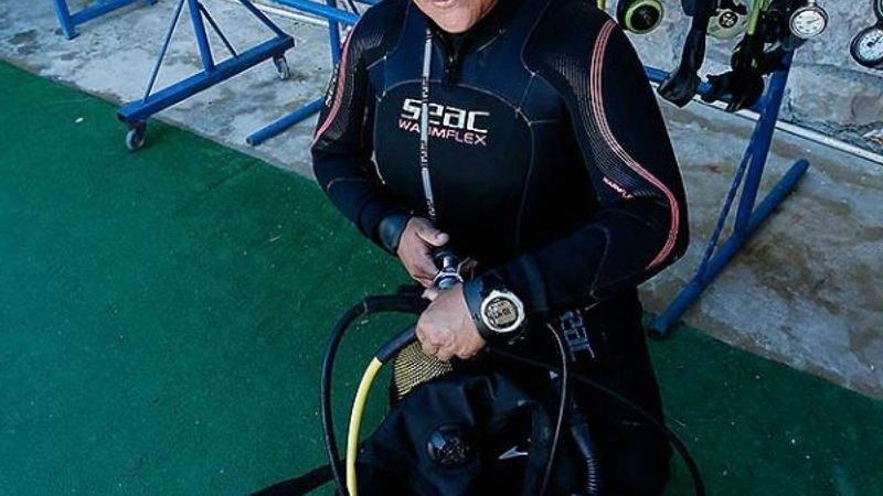 İzmirli mali müşavir, dalgıçlık için mesleğini bıraktı