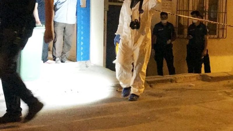 Bursa'da bir evde anne ve 2 çocuğu ölü bulundu