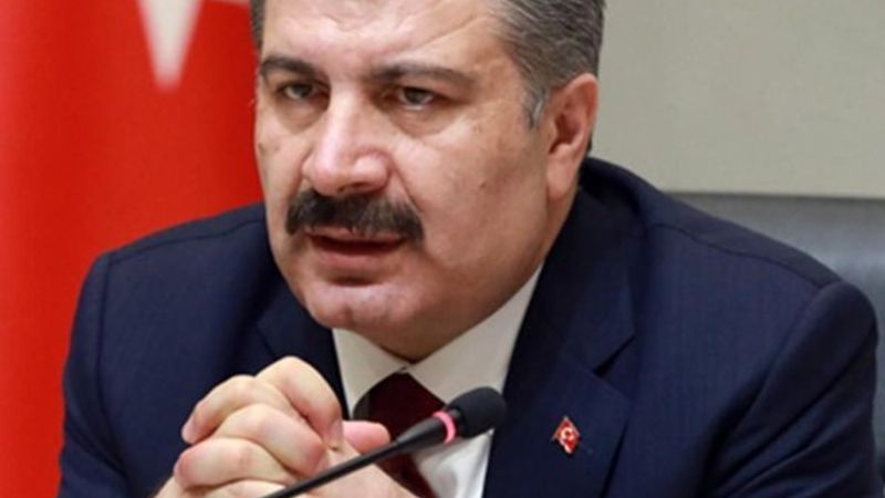 Sağlık Bakanı Koca’dan sosyal mesafe uyarısı