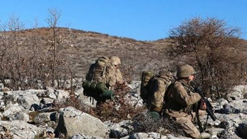 1 terörist ikna çalışması sonucu teslim oldu