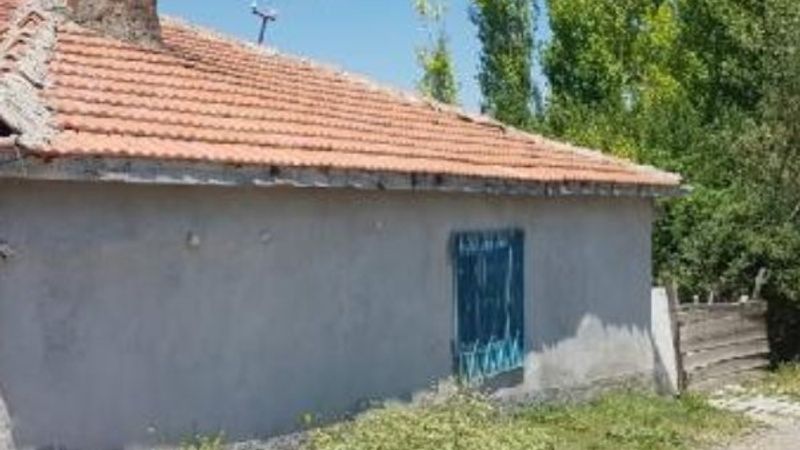 Kayseri'de 3 haftalık bebeğini öldüren kadın tutuklandı