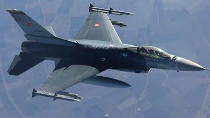 Hakkari kırsalında 2 terörist öldürüldü