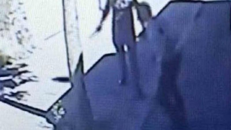 Konya'da güvenlik görevlisi bindiği otobüste bıçaklandı