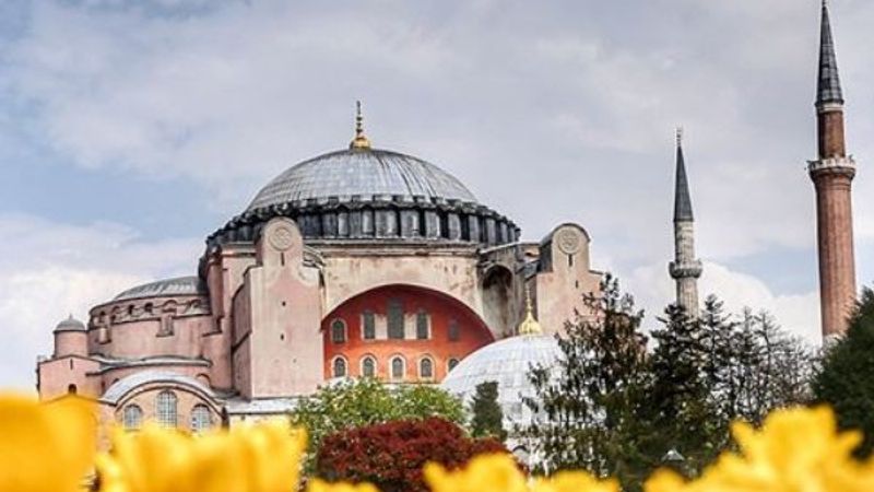 Diyanet İşleri Başkanı Erbaş'tan Ayasofya paylaşımı