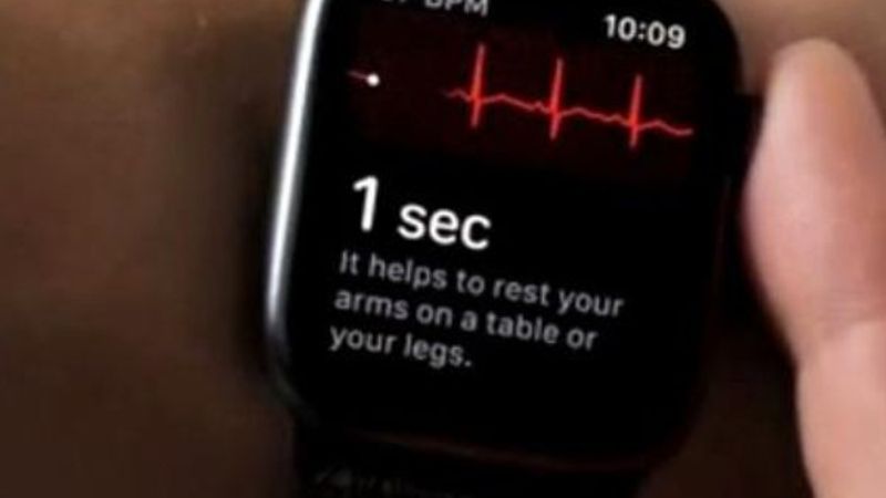 Apple Watch EKG uygulaması nasıl kullanılır