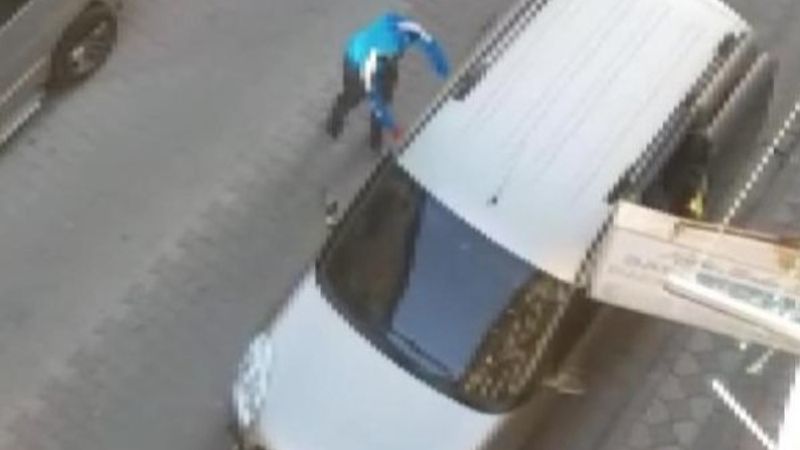 Sultangazi'de tekstil deposunu soydular