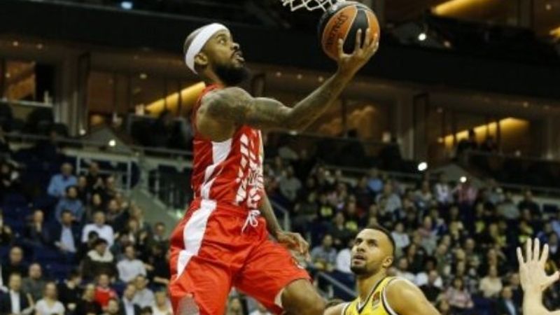 Fenerbahçe, Lorenzo Brown ile anlaştı